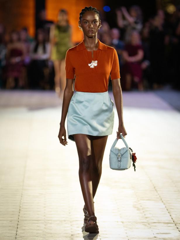 احتفالية الـ 60 عاماً لأوسكار دي لا رينتا... رحلة عاطفية إلى الجذور الدومينيكية