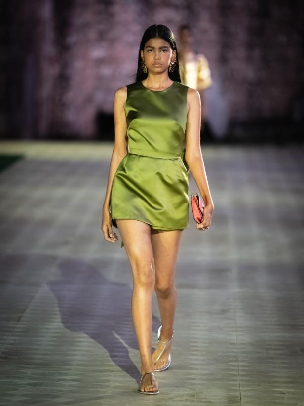 احتفالية الـ 60 عاماً لأوسكار دي لا رينتا... رحلة عاطفية إلى الجذور الدومينيكية