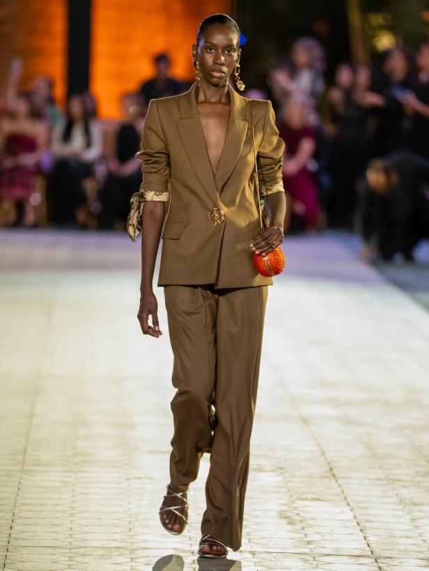 احتفالية الـ 60 عاماً لأوسكار دي لا رينتا... رحلة عاطفية إلى الجذور الدومينيكية