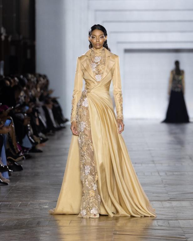 مجموعة طوني ورد للأزياء الراقية... عندما يرتدي الضوء أزياءً راقية