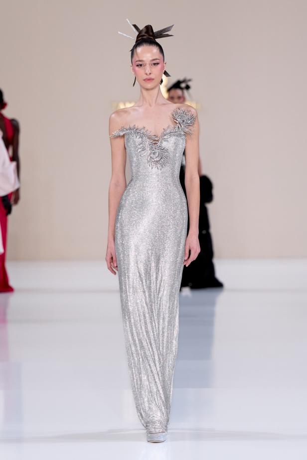 Tamara Ralph تطلق قصيدة للأناقة العصرية لموسم ربيع وصيف 2026 في مجموعة La Lumière Dorée