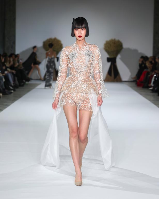 مجموعة Yanina للأزياء الراقية ربيع وصيف 2026