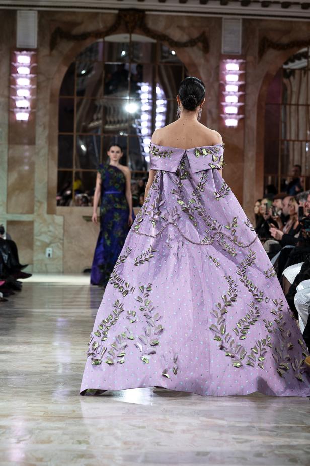 مجموعة روبير أبي نادر للأزياء الراقية 2026