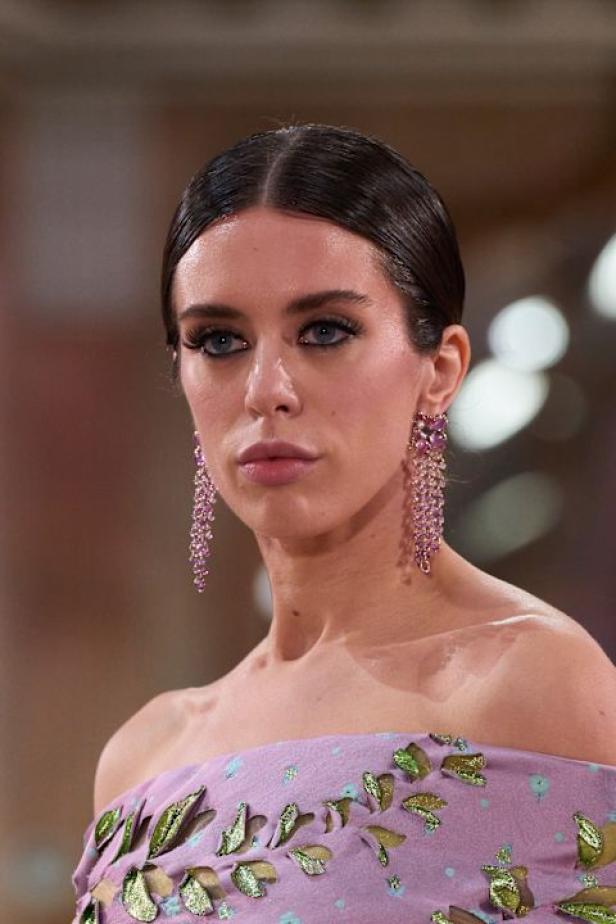 مجموعة روبير أبي نادر للأزياء الراقية 2026