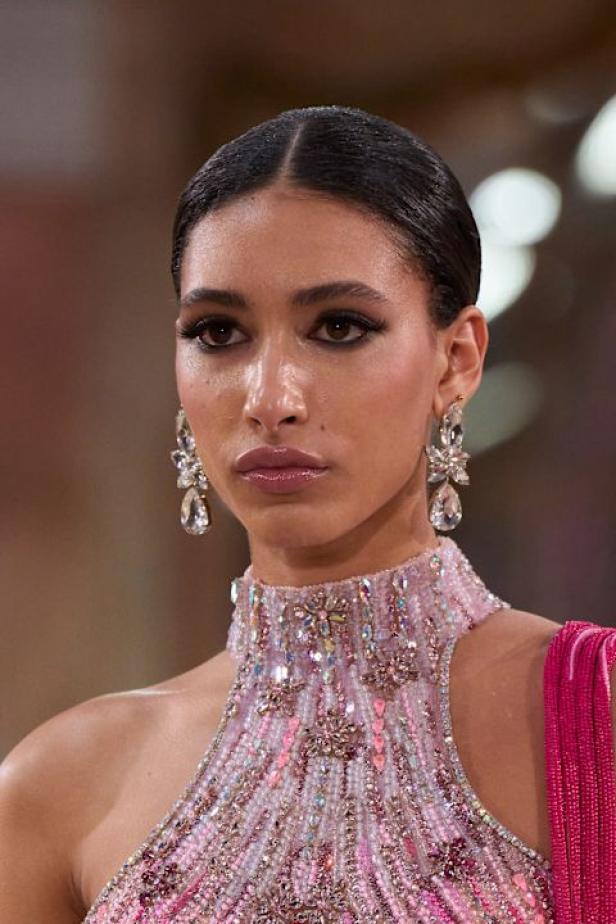 مجموعة روبير أبي نادر للأزياء الراقية 2026