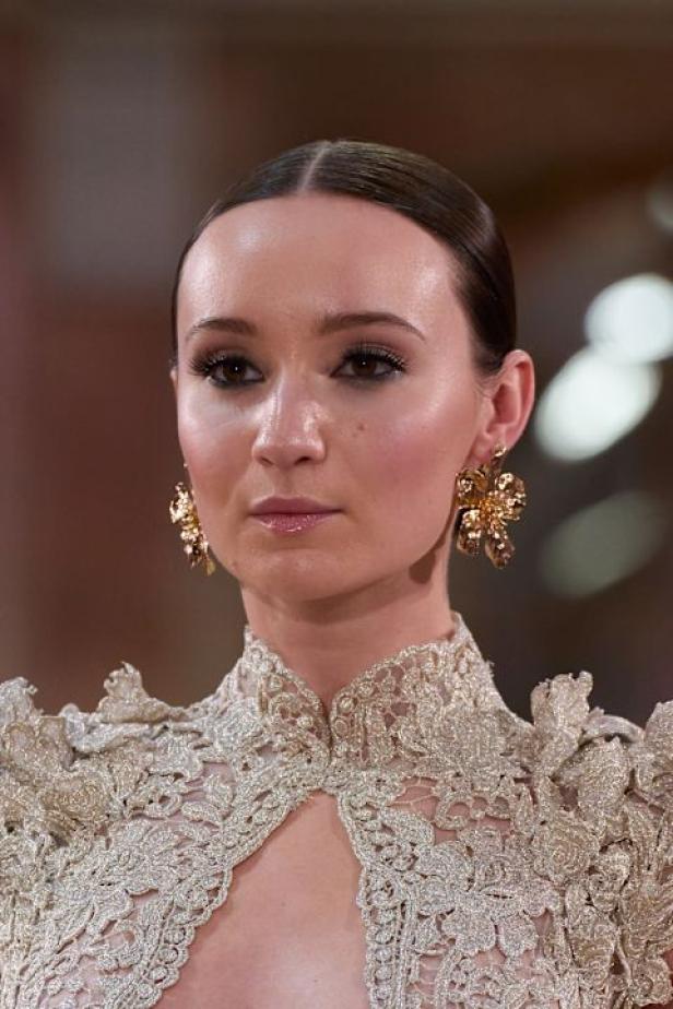 مجموعة روبير أبي نادر للأزياء الراقية 2026