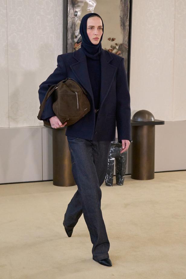 مجموعة Altuzarra لخريف وشتاء 2026