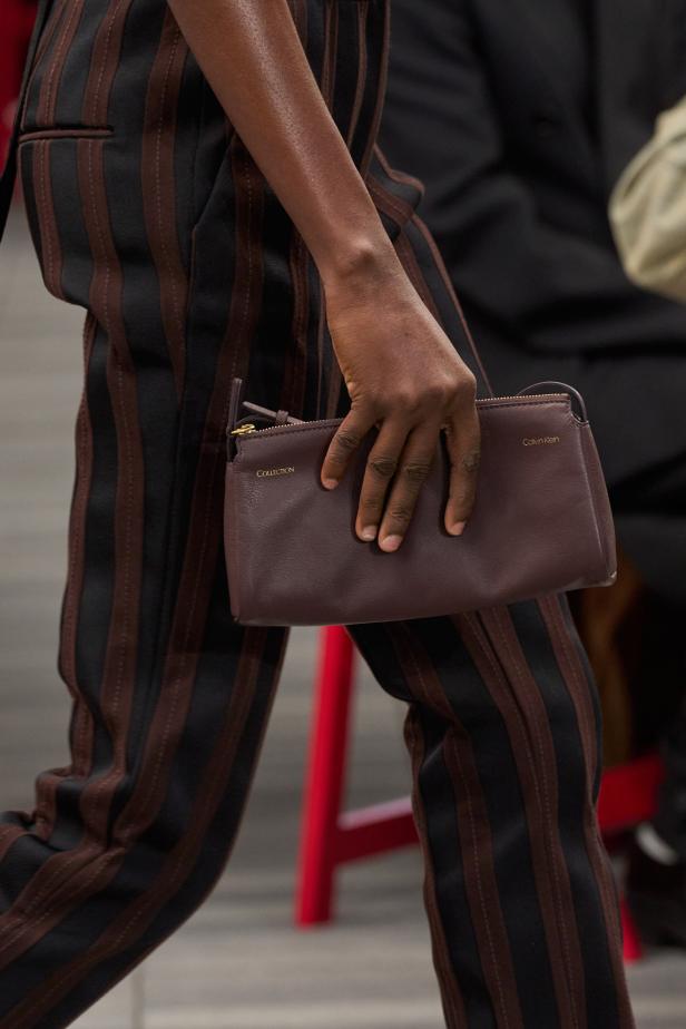 مجموعة كالفين كلاين لخريف 2026.. فن البساطة