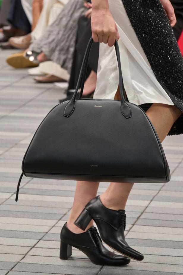 مجموعة كالفين كلاين لخريف 2026.. فن البساطة