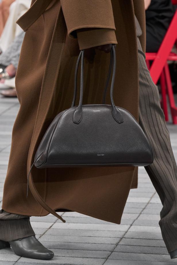 مجموعة كالفين كلاين لخريف 2026.. فن البساطة