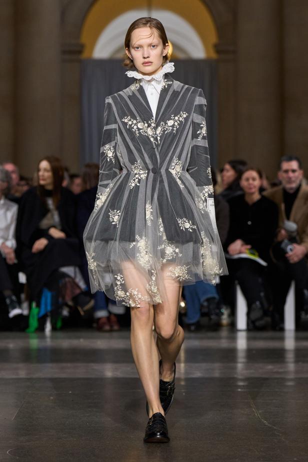 مجموعة Erdem لخريف وشتاء 2026-2027 