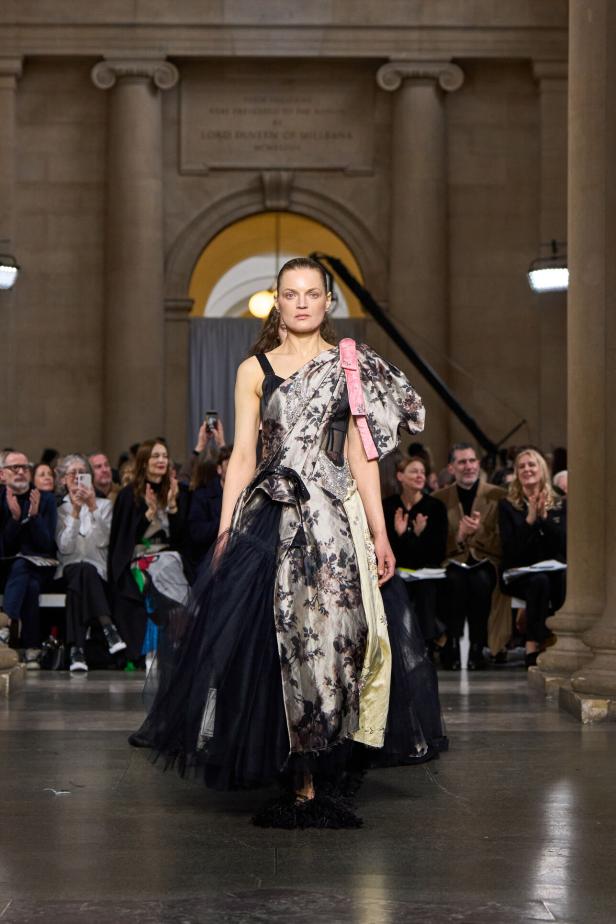 مجموعة Erdem لخريف وشتاء 2026-2027 