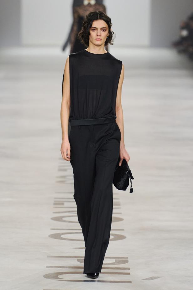 كيوري ترفع شعار "خزانة للجميع‎"‎‏ في أول عرض لها مع ‏Fendi‏ لموسم خريف 2026‏