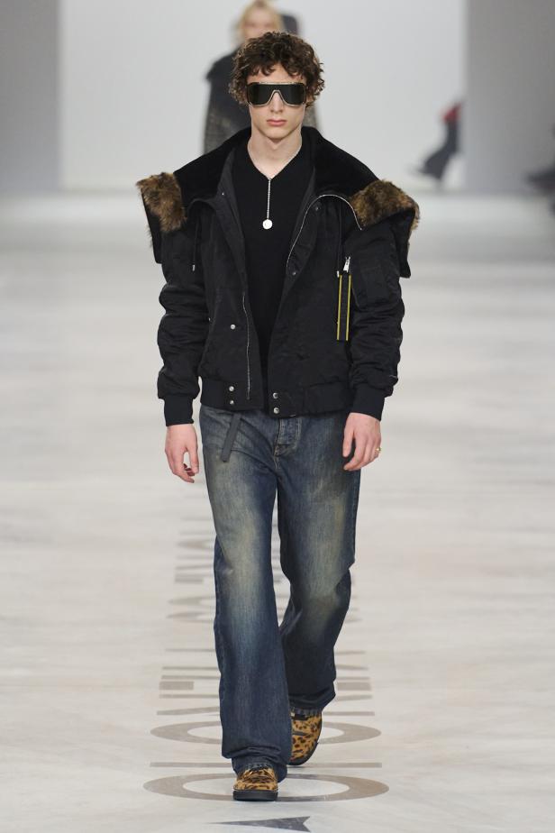 كيوري ترفع شعار "خزانة للجميع‎"‎‏ في أول عرض لها مع ‏Fendi‏ لموسم خريف 2026‏