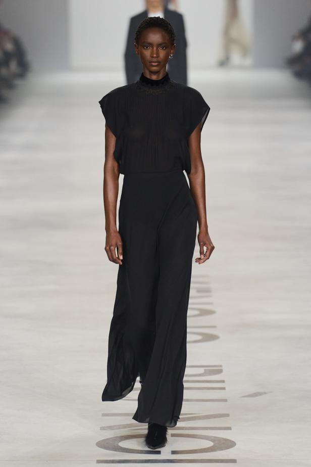 كيوري ترفع شعار "خزانة للجميع‎"‎‏ في أول عرض لها مع ‏Fendi‏ لموسم خريف 2026‏