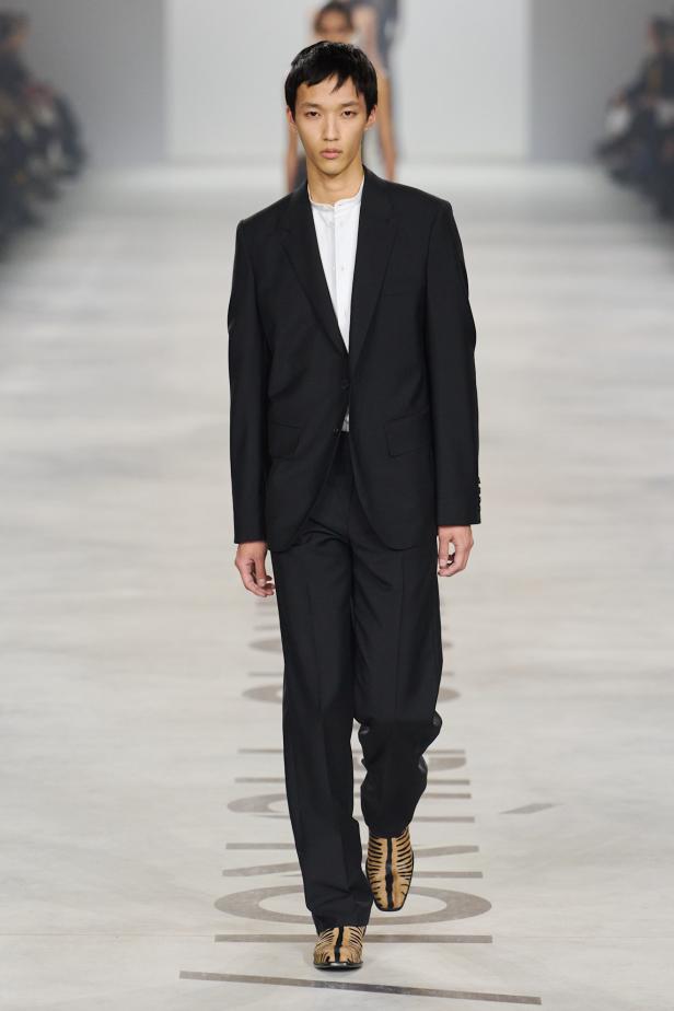 كيوري ترفع شعار "خزانة للجميع‎"‎‏ في أول عرض لها مع ‏Fendi‏ لموسم خريف 2026‏