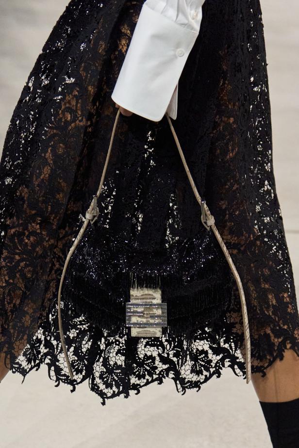 كيوري ترفع شعار "خزانة للجميع‎"‎‏ في أول عرض لها مع ‏Fendi‏ لموسم خريف 2026‏