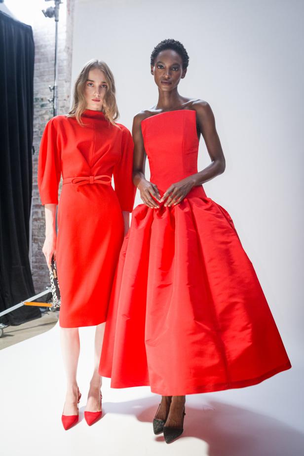  مجموعة كارولينا هيريرا لخريف 2026 تكريم للمرأة القوية والمثقفة