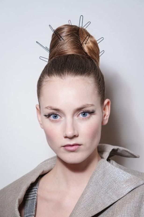 عرض أزياء مجموعة Julien Fournie لربيع وصيف 2026