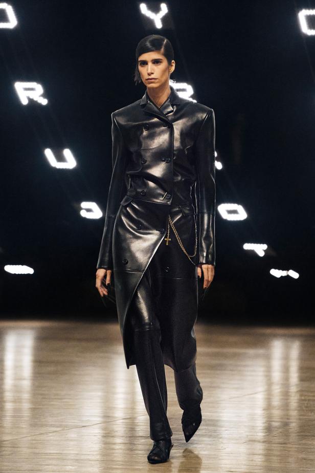 مجموعة Khaite لخريف وشتاء 2027 في نيويورك