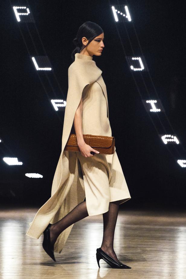 مجموعة Khaite لخريف وشتاء 2027 في نيويورك