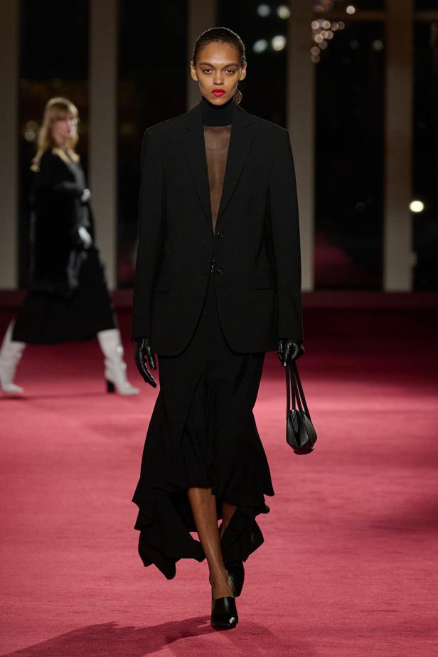 مجموعة Michael Kors لخريف وشتاء 2026-2027