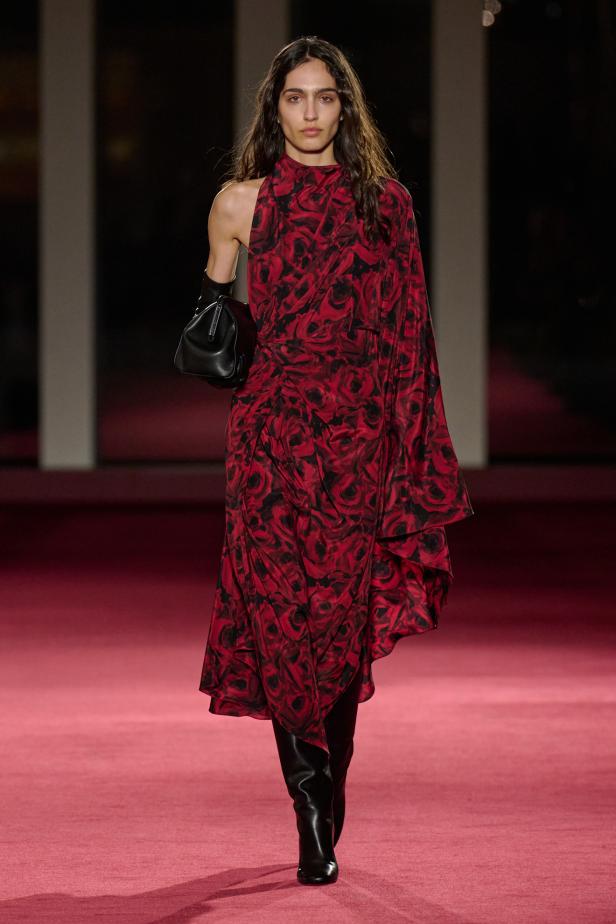 مجموعة Michael Kors لخريف وشتاء 2026-2027