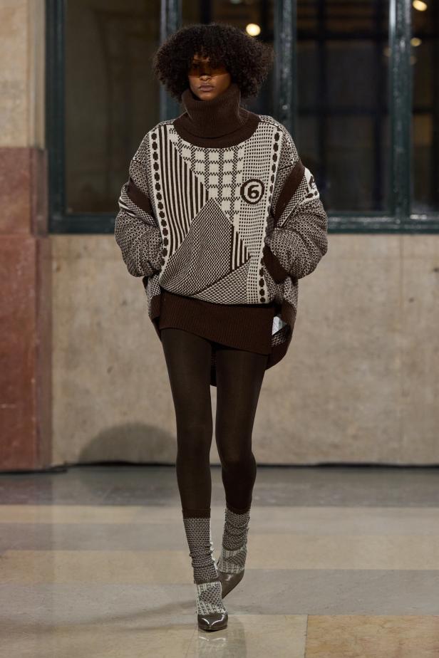 فن الأناقة المُستعجلة في مجموعة MM6 Maison Margiela خريف و شتاء 2026 للملابس الجاهزة