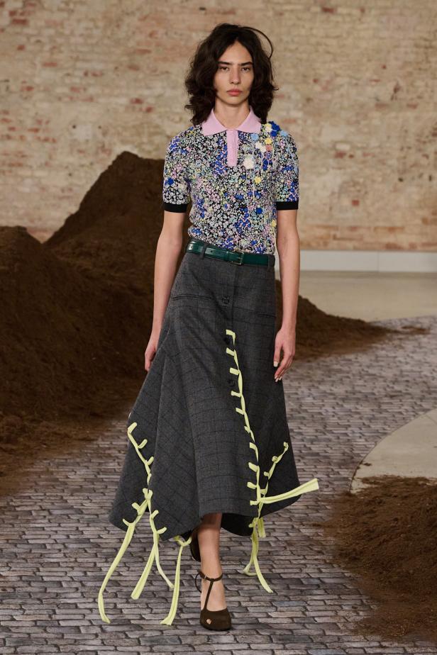 مجموعة موسكينو لخريف وشتاء 2026... رحلة حالمة من ميلانو إلى الأرجنتين‏