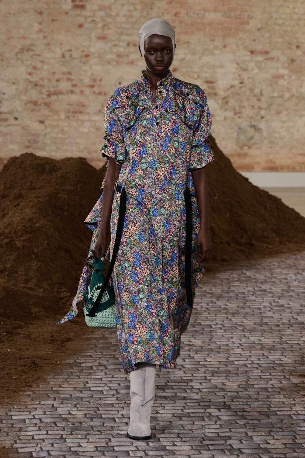 مجموعة موسكينو لخريف وشتاء 2026... رحلة حالمة من ميلانو إلى الأرجنتين‏