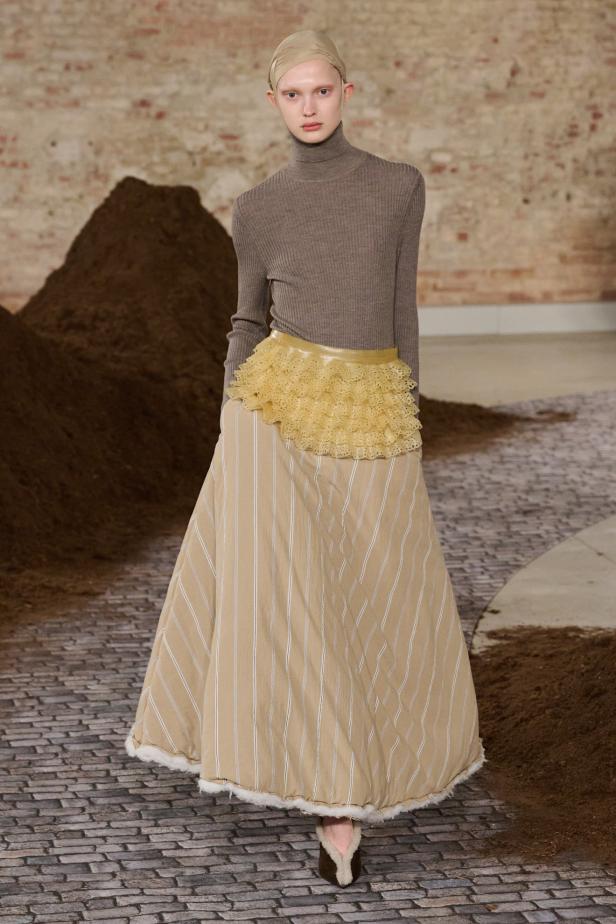 مجموعة موسكينو لخريف وشتاء 2026... رحلة حالمة من ميلانو إلى الأرجنتين‏