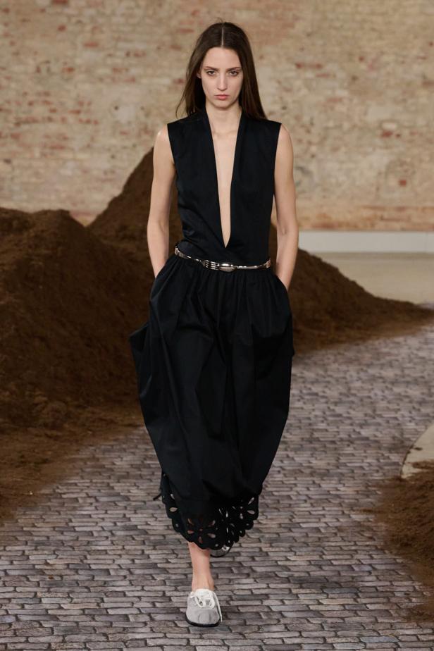 مجموعة موسكينو لخريف وشتاء 2026... رحلة حالمة من ميلانو إلى الأرجنتين‏