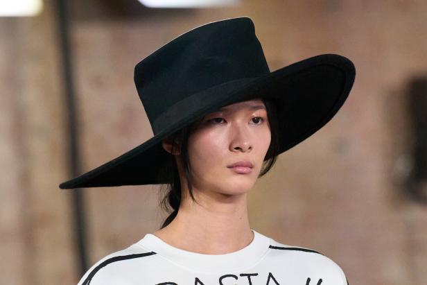 مجموعة موسكينو لخريف وشتاء 2026... رحلة حالمة من ميلانو إلى الأرجنتين‏