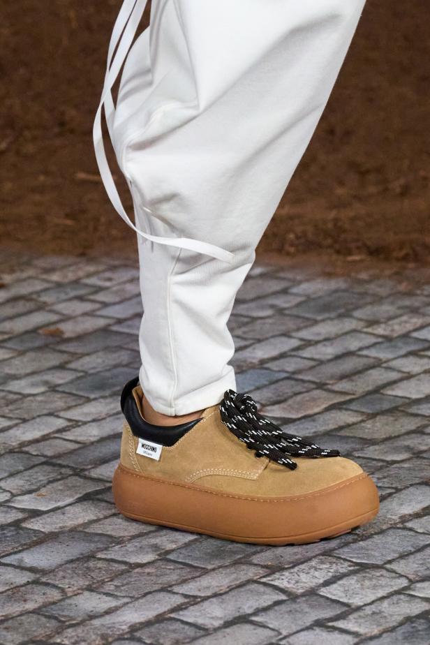 مجموعة موسكينو لخريف وشتاء 2026... رحلة حالمة من ميلانو إلى الأرجنتين‏