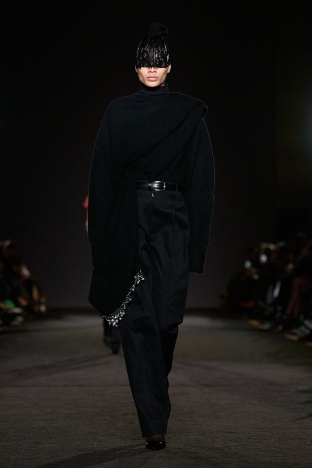 حكاية الأمل العابر للحدود في مجموعة Prabal Gurung خريف و شتاء 2026 للملابس الجاهزة