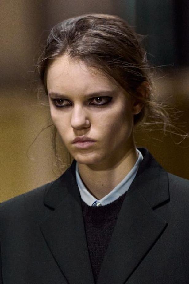 مجموعة ‏Prada‏ ‏لخريف 2026 وقوّة فن التنسيق الحرّ