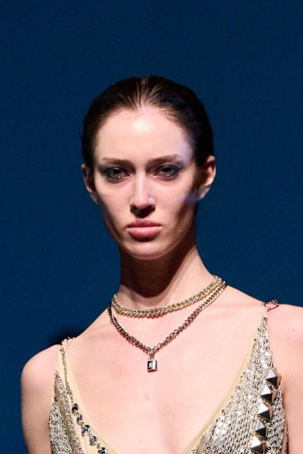 مجموعة John Richmond لخريف وشتاء 2026-2027