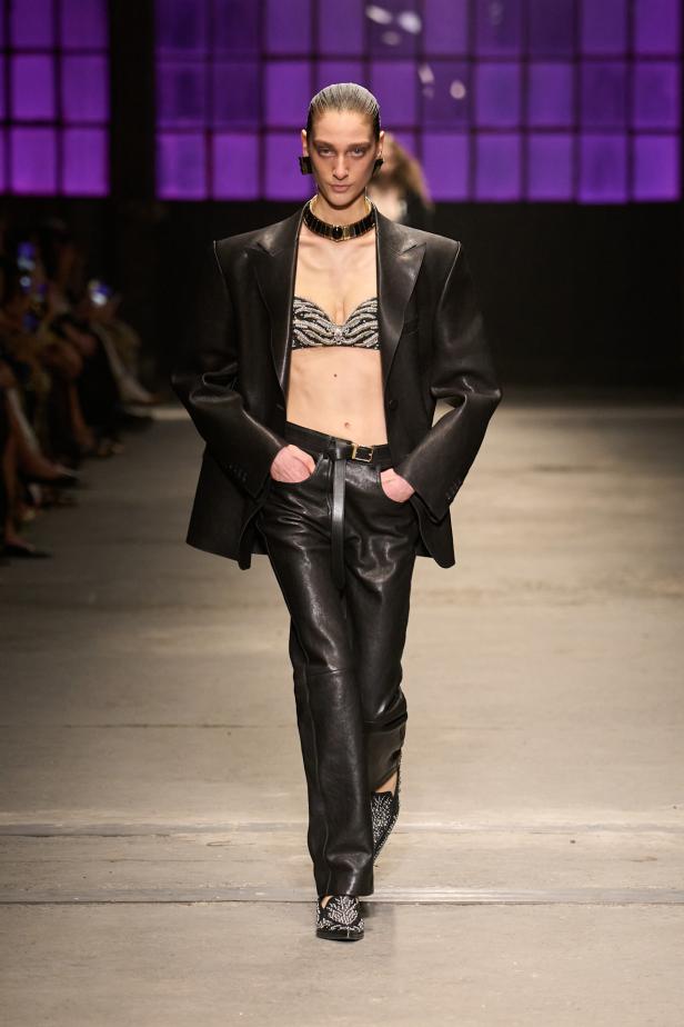 مجموعة Roberto Cavalli لخريف وشتاء 2026