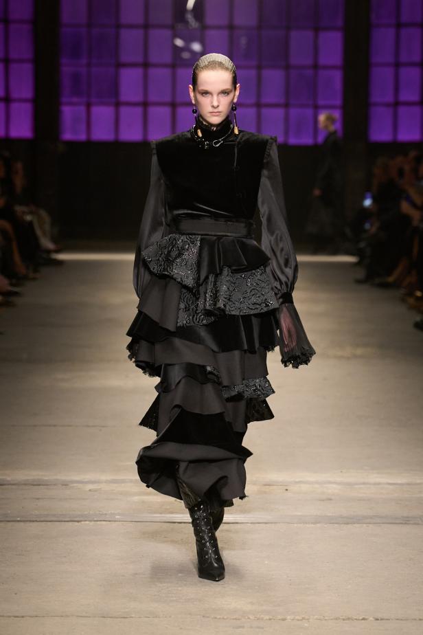 مجموعة Roberto Cavalli لخريف وشتاء 2026