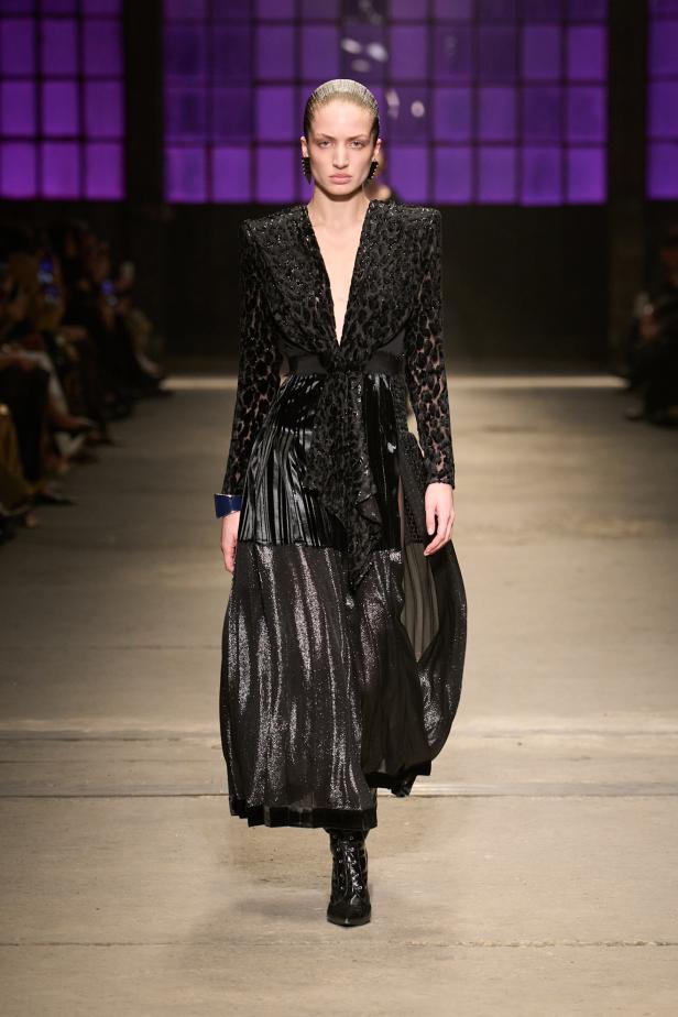 مجموعة Roberto Cavalli لخريف وشتاء 2026