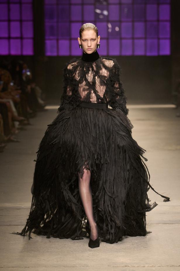 مجموعة Roberto Cavalli لخريف وشتاء 2026