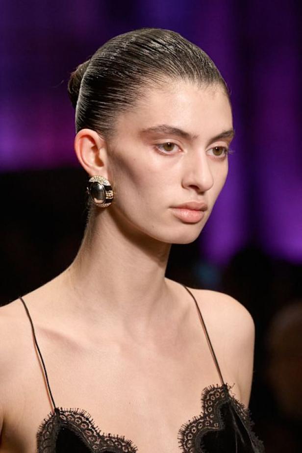 مجموعة Roberto Cavalli لخريف وشتاء 2026