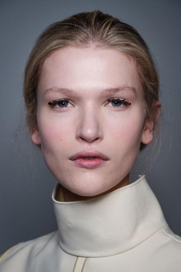 عرض أزياء Proenza Schouler لخريف وشتاء 2026-2027