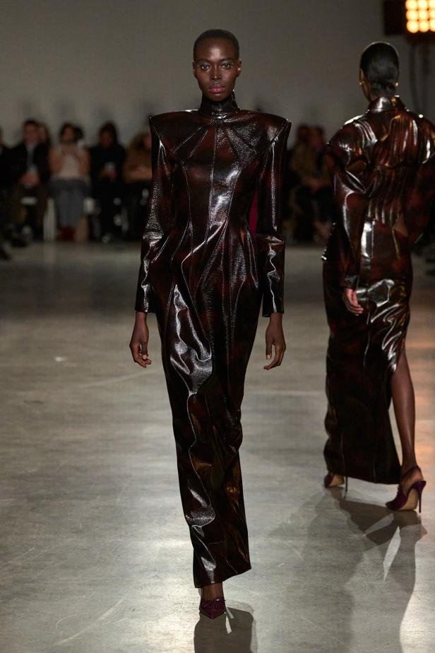 مجموعة Christian Siriano لخريف وشتاء 2026