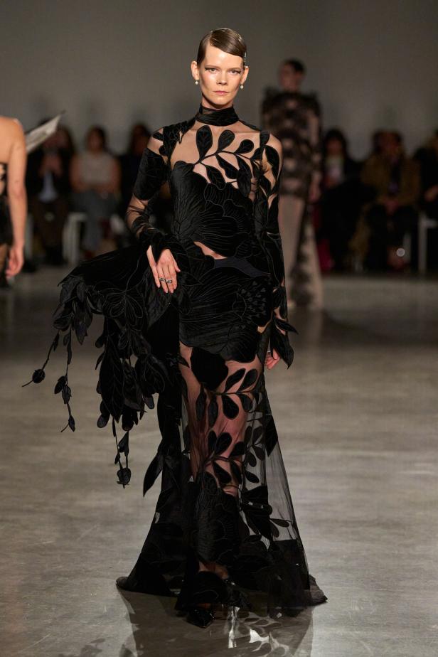 مجموعة Christian Siriano لخريف وشتاء 2026