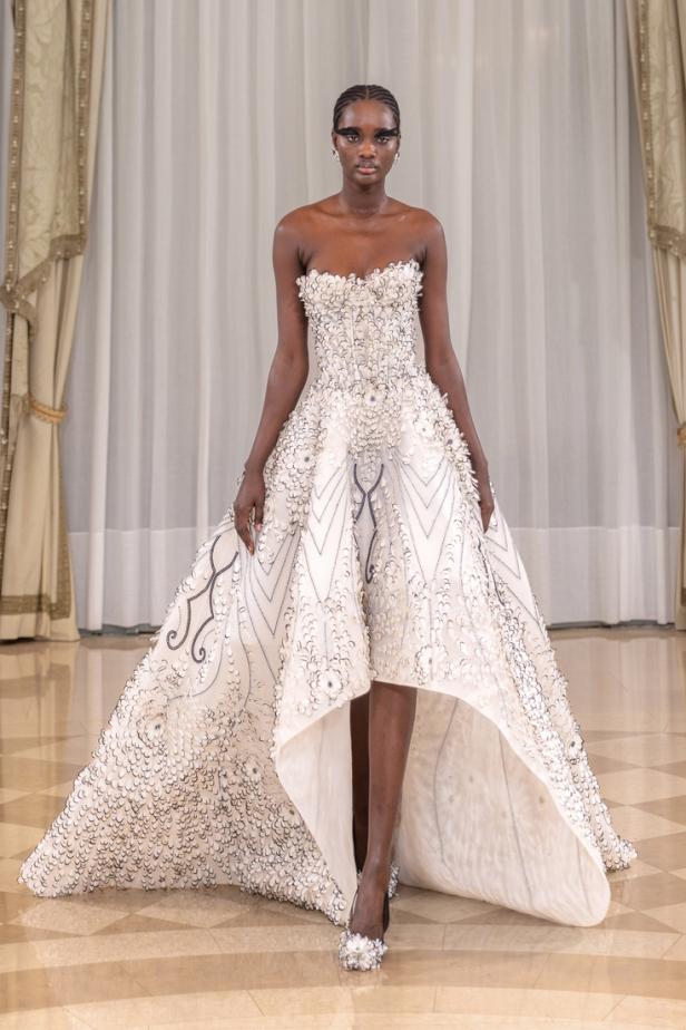 عرض أزياء مجموعة سعيد قبيسي لربيع وصيف 2026