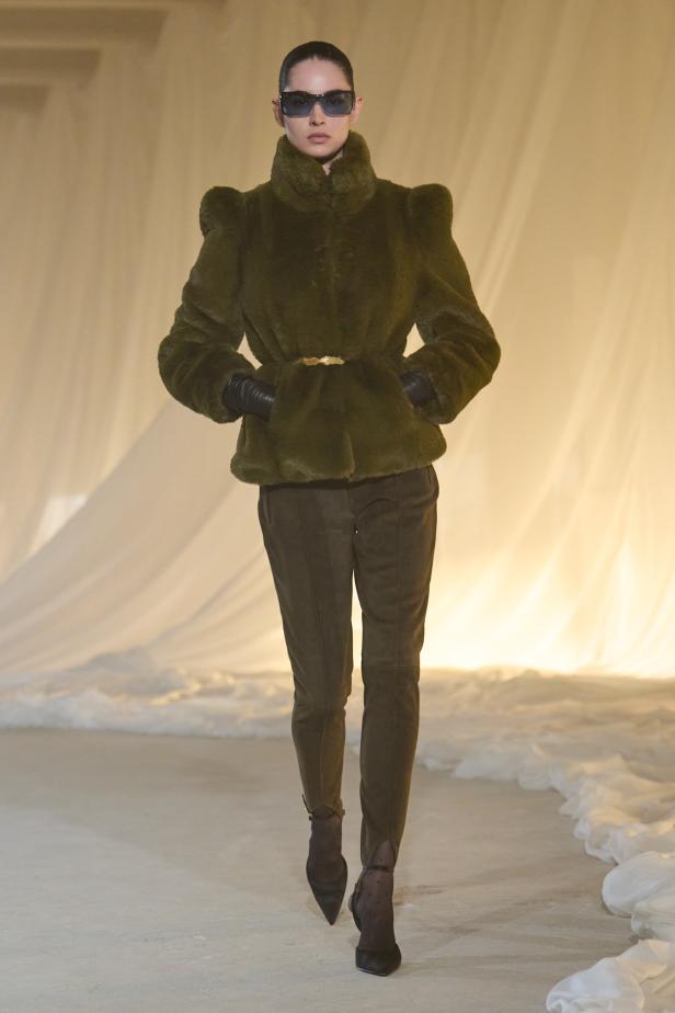 مجموعة بالمان Balmain لموسم خريف 2026 بداية قوية لمرحلة جديدة