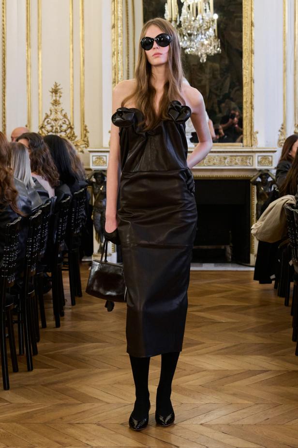 أبعد من مجرد فصل.. مجموعة ‏Magda Butrym‏ تحوّل الشتاء إلى موقف وبصمة