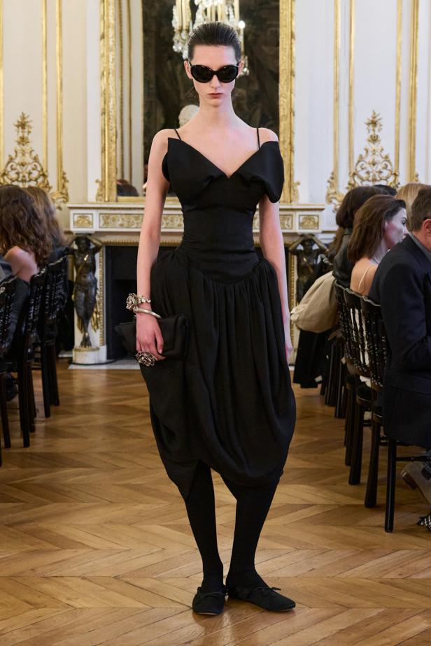 أبعد من مجرد فصل.. مجموعة ‏Magda Butrym‏ تحوّل الشتاء إلى موقف وبصمة