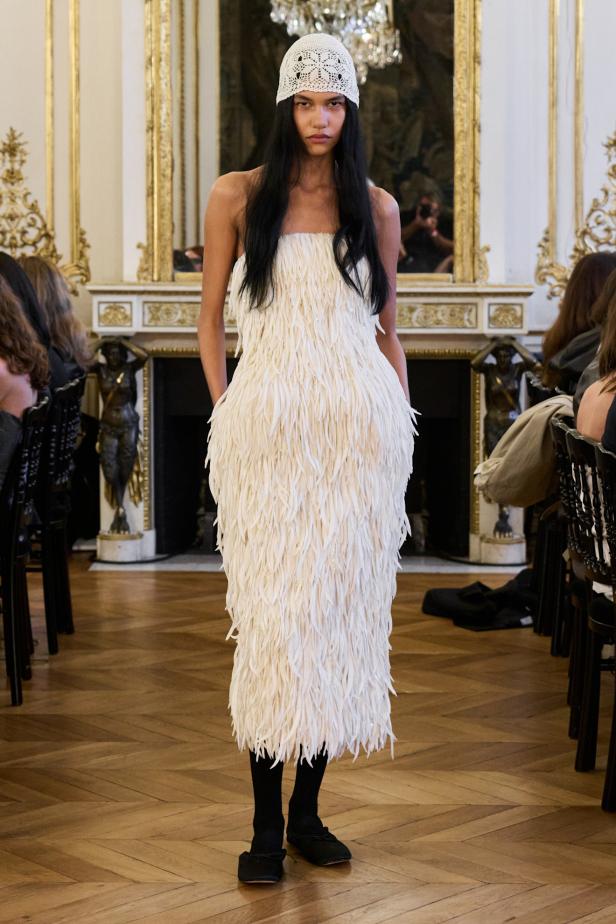 أبعد من مجرد فصل.. مجموعة ‏Magda Butrym‏ تحوّل الشتاء إلى موقف وبصمة